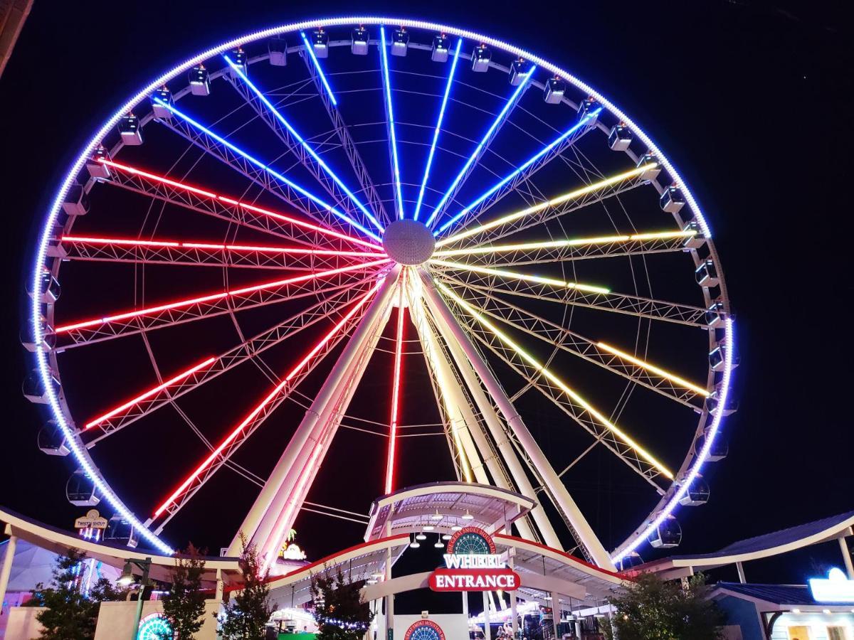 סביירוויל Papa Bear, Hot Tub, Wifi, 1089 Free Tickets Each Paid Day, Dollywood And More מראה חיצוני תמונה