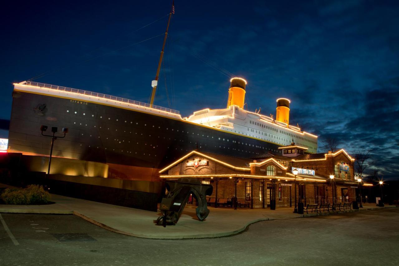 סביירוויל Papa Bear, Hot Tub, Wifi, 1089 Free Tickets Each Paid Day, Dollywood And More מראה חיצוני תמונה
